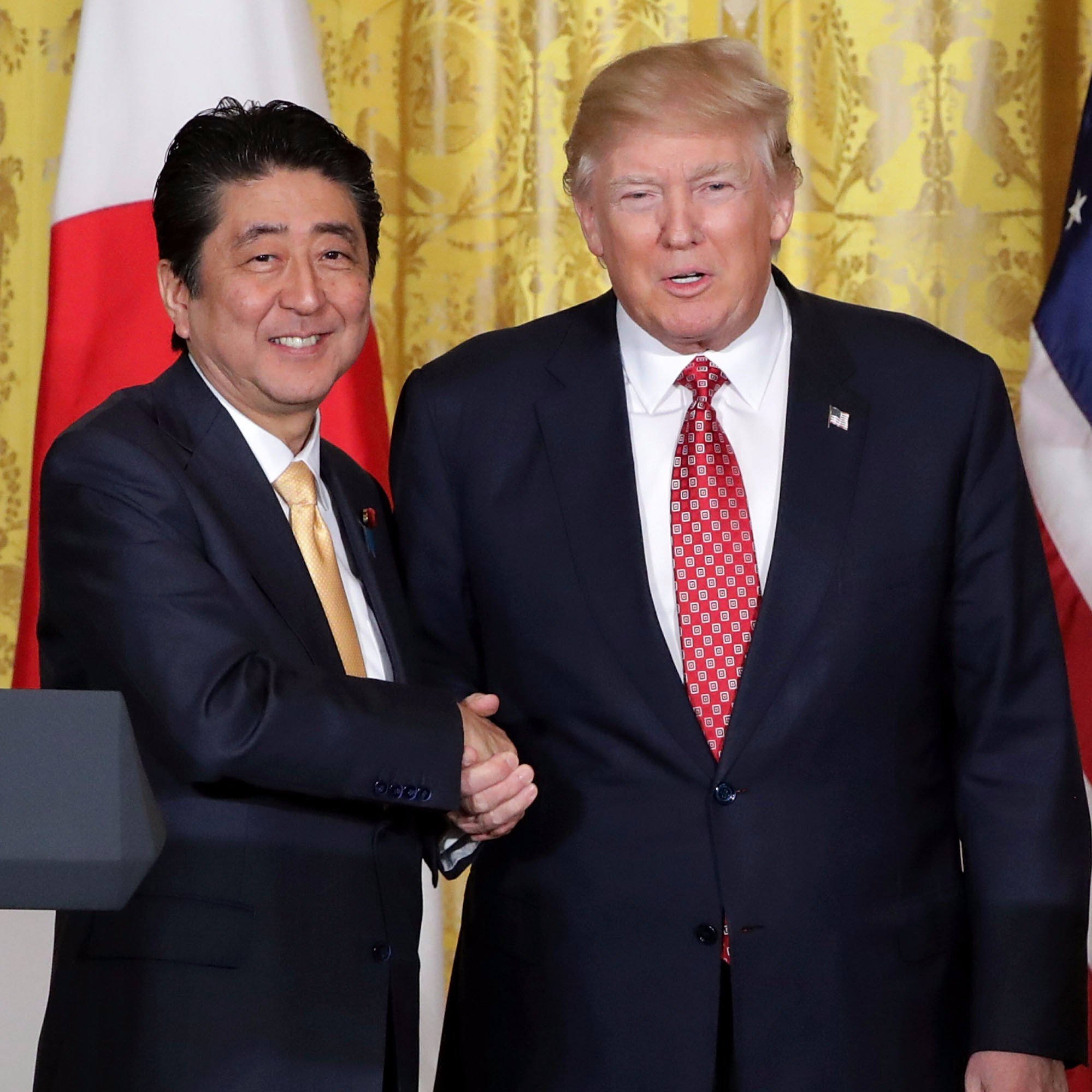Donald-Trump-Handshake-Prime-Minister-Japan-Memes